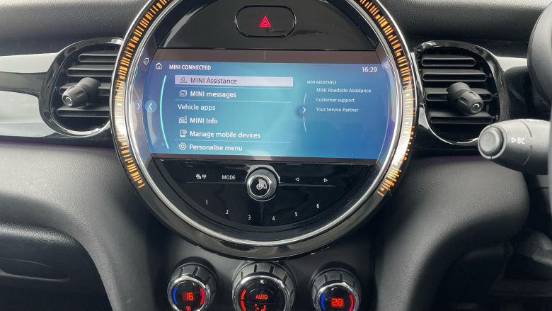 MINI Hatchback 1.5 Cooper Classic 5dr Petrol Hatchback